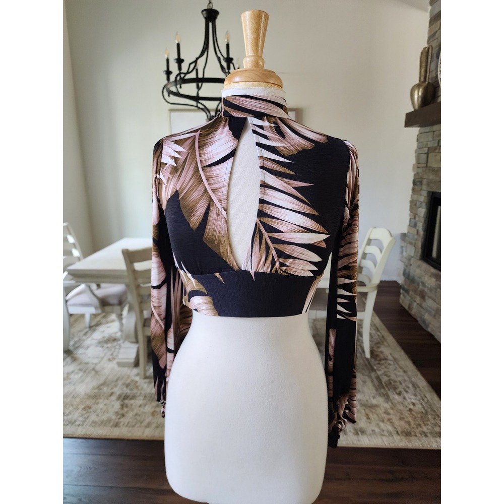 Windsor Tropical Palm Leaf Open Back Crop Top XS Long Balloon Sleeve Mock Neck
